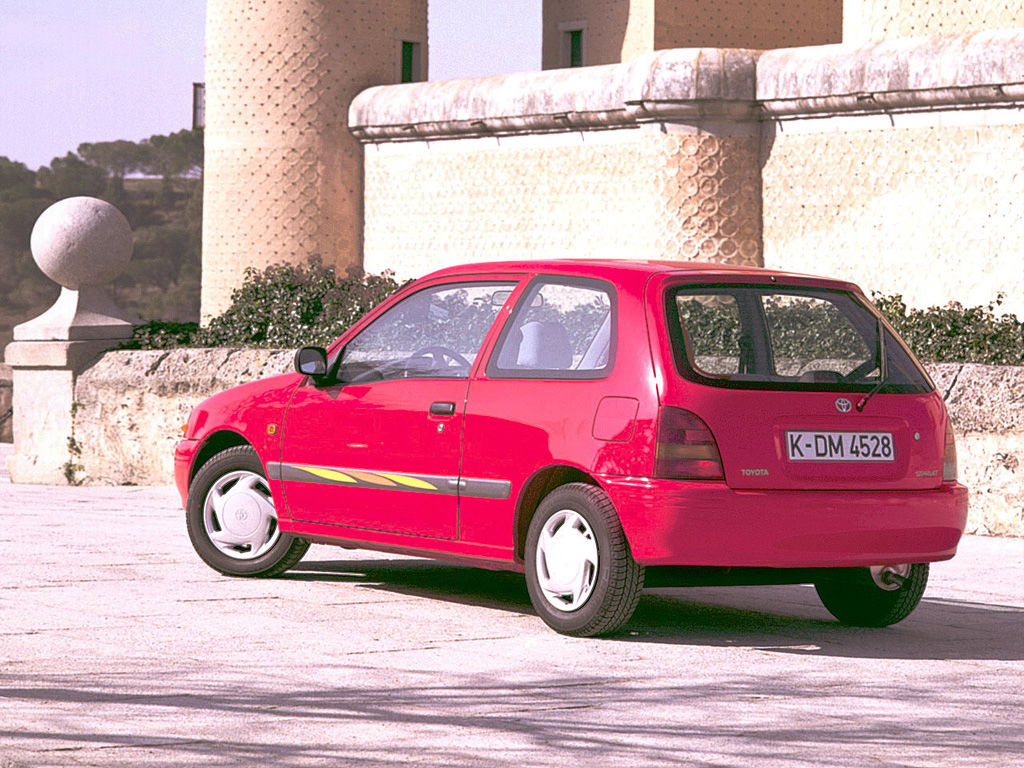 Ветровики toyota starlet